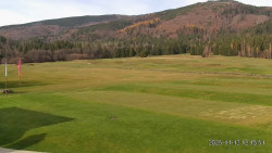 Sjezdovky, Golfové hřiště