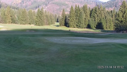 Sjezdovky, Golfové hřiště