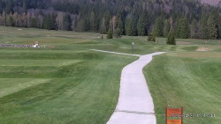 Sjezdovky, Golfové hřiště