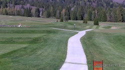 Sjezdovky, Golfové hřiště