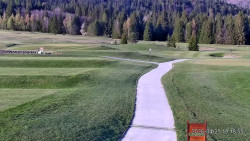 Sjezdovky, Golfové hřiště