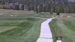 Sjezdovky, Golfové hřiště