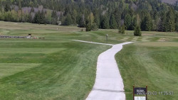 Sjezdovky, Golfové hřiště