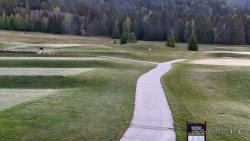 Sjezdovky, Golfové hřiště