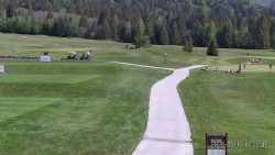 Sjezdovky, Golfové hřiště