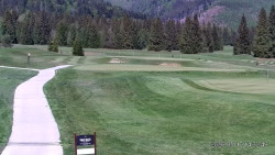 Sjezdovky, Golfové hřiště