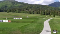 Sjezdovky, Golfové hřiště