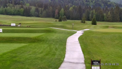 Sjezdovky, Golfové hřiště