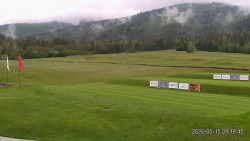 Sjezdovky, Golfové hřiště