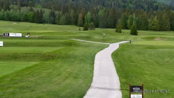 Sjezdovky, Golfové hřiště