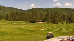Sjezdovky, Golfové hřiště