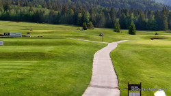 Sjezdovky, Golfové hřiště