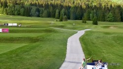 Sjezdovky, Golfové hřiště