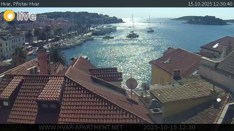 Hvar - Přístav Hvar - 15.10.2025 v 12:30 Hvar - Přístav Hvar - 15.10.2025 v 12:30