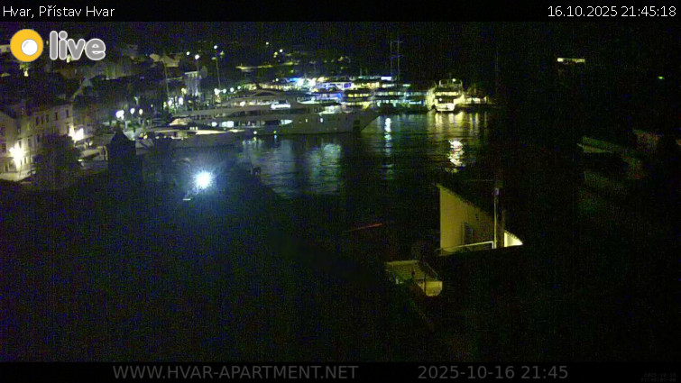 Hvar - Přístav Hvar - 16.10.2025 v 21:45 Hvar - Přístav Hvar - 16.10.2025 v 21:45