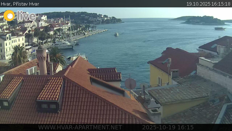 Hvar - Přístav Hvar - 19.10.2025 v 16:15 Hvar - Přístav Hvar - 19.10.2025 v 16:15
