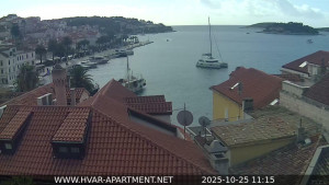 Hvar - Přístav Hvar - 25.10.2025 v 11:15 Hvar - Přístav Hvar - 25.10.2025 v 11:15