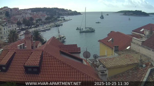 Hvar - Přístav Hvar - 25.10.2025 v 11:30 Hvar - Přístav Hvar - 25.10.2025 v 11:30