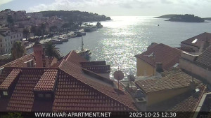 Hvar - Přístav Hvar - 25.10.2025 v 12:30 Hvar - Přístav Hvar - 25.10.2025 v 12:30