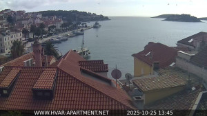 Hvar - Přístav Hvar - 25.10.2025 v 13:45 Hvar - Přístav Hvar - 25.10.2025 v 13:45