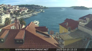 Hvar - Přístav Hvar - 25.10.2025 v 15:15 Hvar - Přístav Hvar - 25.10.2025 v 15:15