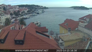 Hvar - Přístav Hvar - 25.10.2025 v 16:30 Hvar - Přístav Hvar - 25.10.2025 v 16:30