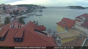 Hvar - Přístav Hvar - 25.10.2025 v 17:30 Hvar - Přístav Hvar - 25.10.2025 v 17:30