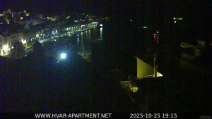 Hvar - Přístav Hvar - 25.10.2025 v 19:15 Hvar - Přístav Hvar - 25.10.2025 v 19:15