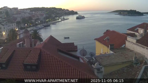Hvar - Přístav Hvar - 5.11.2025 v 06:15 Hvar - Přístav Hvar - 5.11.2025 v 06:15