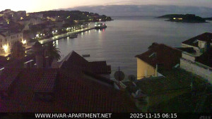 Hvar - Přístav Hvar - 15.11.2025 v 06:15 Hvar - Přístav Hvar - 15.11.2025 v 06:15