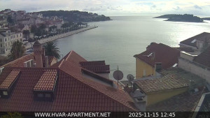 Hvar - Přístav Hvar - 15.11.2025 v 12:45 Hvar - Přístav Hvar - 15.11.2025 v 12:45