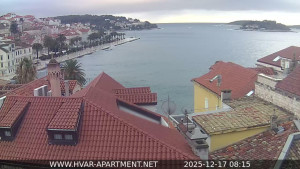 Hvar - Přístav Hvar - 17.12.2025 v 08:15 Hvar - Přístav Hvar - 17.12.2025 v 08:15