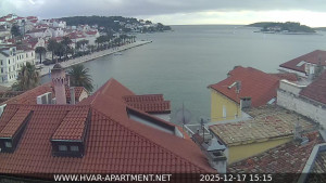 Hvar - Přístav Hvar - 17.12.2025 v 15:15 Hvar - Přístav Hvar - 17.12.2025 v 15:15