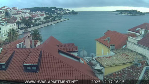 Hvar - Přístav Hvar - 17.12.2025 v 16:15 Hvar - Přístav Hvar - 17.12.2025 v 16:15
