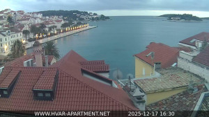 Hvar - Přístav Hvar - 17.12.2025 v 16:30 Hvar - Přístav Hvar - 17.12.2025 v 16:30