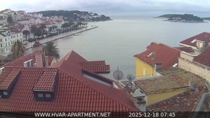 Hvar - Přístav Hvar - 18.12.2025 v 07:45 Hvar - Přístav Hvar - 18.12.2025 v 07:45