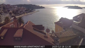 Hvar - Přístav Hvar - 18.12.2025 v 12:30 Hvar - Přístav Hvar - 18.12.2025 v 12:30