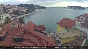 Hvar - Přístav Hvar - 18.12.2025 v 14:45 Hvar - Přístav Hvar - 18.12.2025 v 14:45