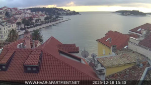 Hvar - Přístav Hvar - 18.12.2025 v 15:30 Hvar - Přístav Hvar - 18.12.2025 v 15:30