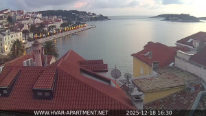 Hvar - Přístav Hvar - 18.12.2025 v 16:30 Hvar - Přístav Hvar - 18.12.2025 v 16:30