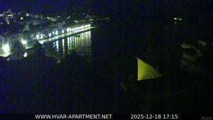 Hvar - Přístav Hvar - 18.12.2025 v 17:15 Hvar - Přístav Hvar - 18.12.2025 v 17:15