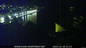 Hvar - Přístav Hvar - 18.12.2025 v 21:15 Hvar - Přístav Hvar - 18.12.2025 v 21:15