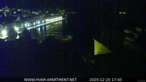 Hvar - Přístav Hvar - 25.12.2025 v 17:45 Hvar - Přístav Hvar - 25.12.2025 v 17:45