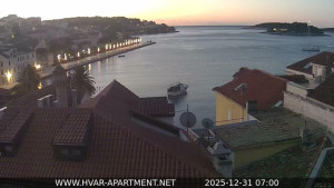 Hvar - Přístav Hvar - 31.12.2025 v 07:00 Hvar - Přístav Hvar - 31.12.2025 v 07:00