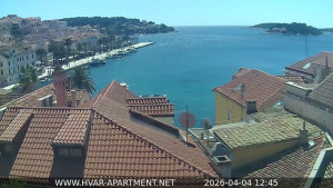 Hvar - Přístav Hvar - 4.4.2026 v 12:45 Hvar - Přístav Hvar - 4.4.2026 v 12:45