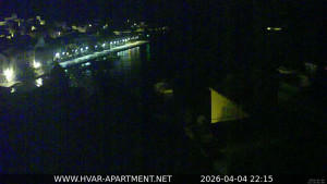 Hvar - Přístav Hvar - 4.4.2026 v 22:15 Hvar - Přístav Hvar - 4.4.2026 v 22:15