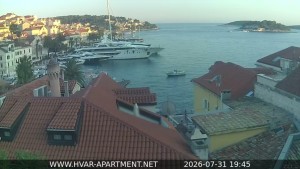 Hvar - Hafen Hvar - 31.7.2026 v 19:45 Hvar - Hafen Hvar - 31.7.2026 v 19:45
