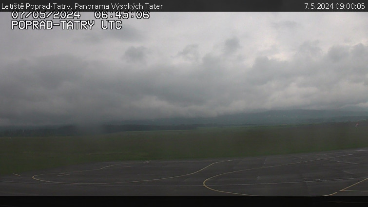 Letiště Poprad-Tatry - Panorama Výsokých Tater - 7.5.2024 v 09:00