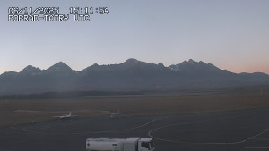 Letiště Poprad-Tatry - Panorama Výsokých Tater - 6.11.2025 v 16:30 Letiště Poprad-Tatry - Panorama Výsokých Tater - 6.11.2025 v 16:30