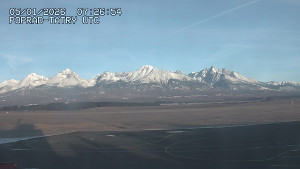 Letiště Poprad-Tatry - Panorama Výsokých Tater - 5.1.2026 v 09:00 Letiště Poprad-Tatry - Panorama Výsokých Tater - 5.1.2026 v 09:00